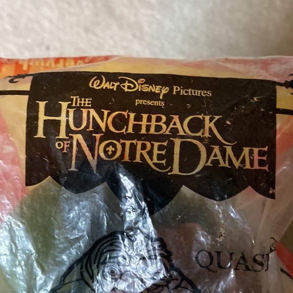 NIP The Hunchback of Notre Dame, Quasimodo Plush Doll - Picture 1 of 6